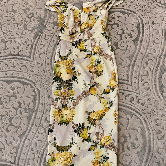 Floral Midi Dress - Picture 3 of 3